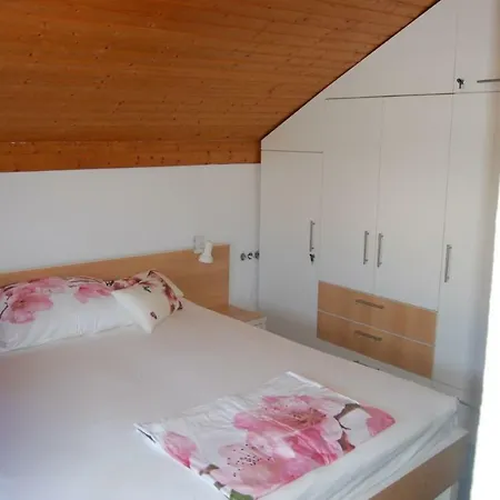 Relax And Enjoy At Powermoni Bibinje