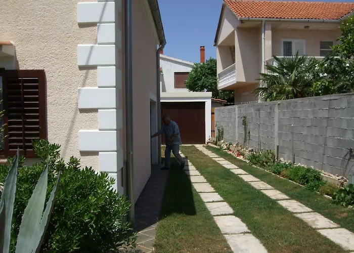 Relax & Enjoy At Powermoni