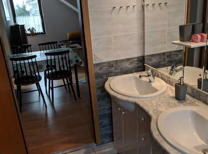 Relax & Enjoy At Powermoni *