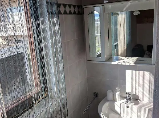 شقة Relax & Enjoy At Powermoni بيبينيا