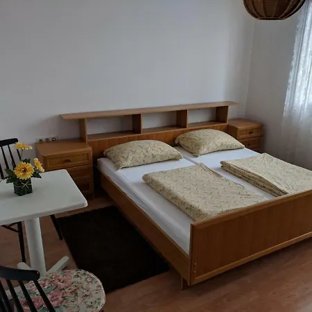 Relax & Enjoy At Powermoni Apartament Bibinje