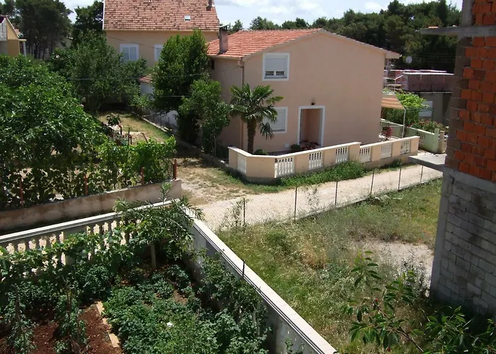 Apartment Relax & Enjoy At Powermoni Bibinje