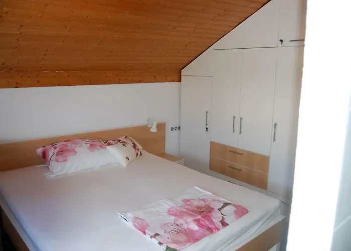 Relax & Enjoy At Powermoni Bibinje